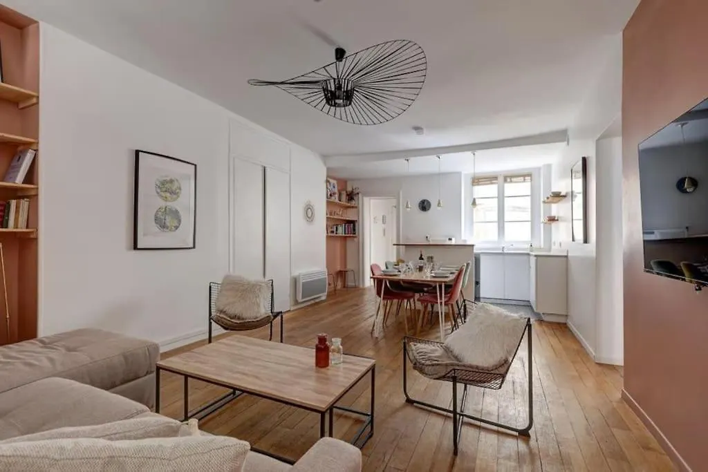 Appartamento Louvre Montorgueuil Historical Center 3br Ii Parigi